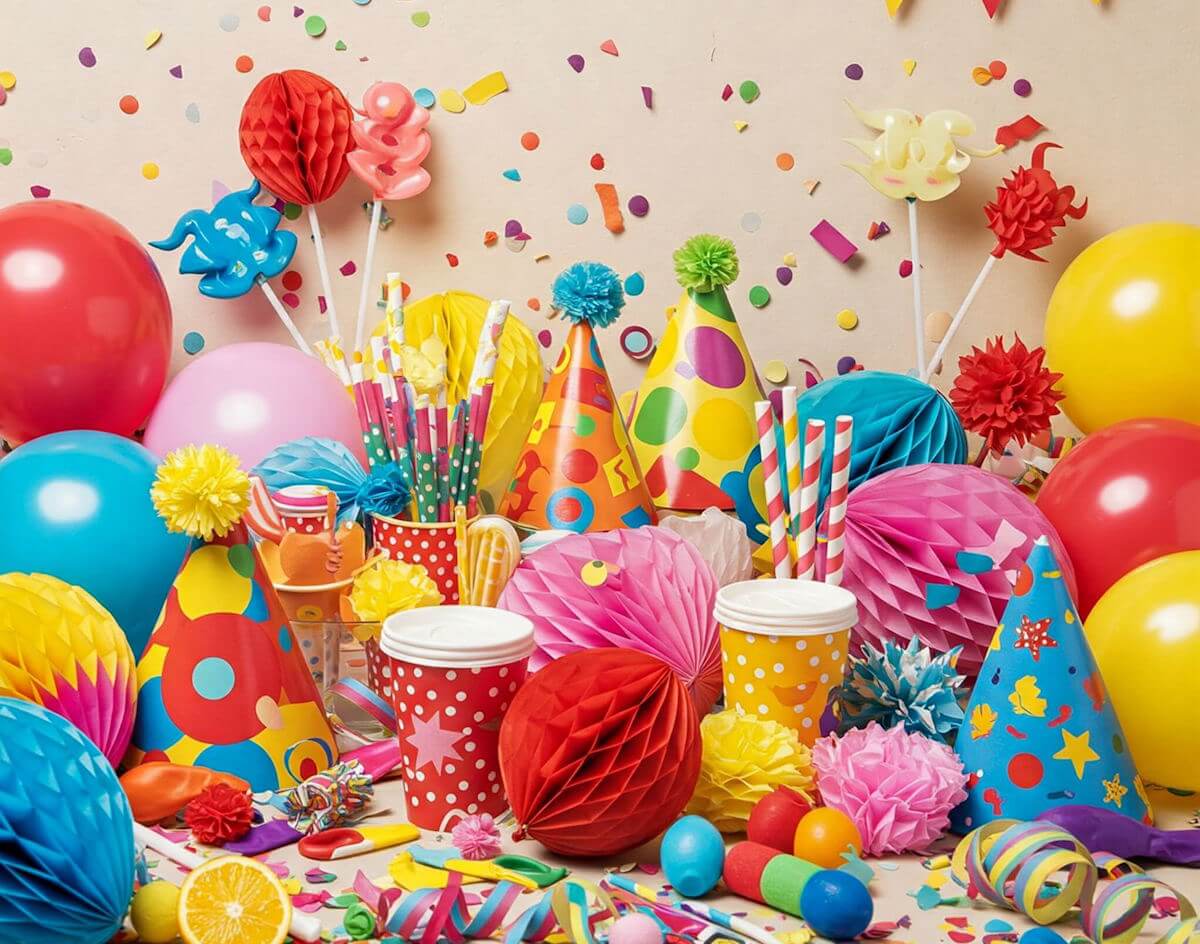 Read more about the article 10 Essential Party Supplies You Need for a Kids’ Celebration”